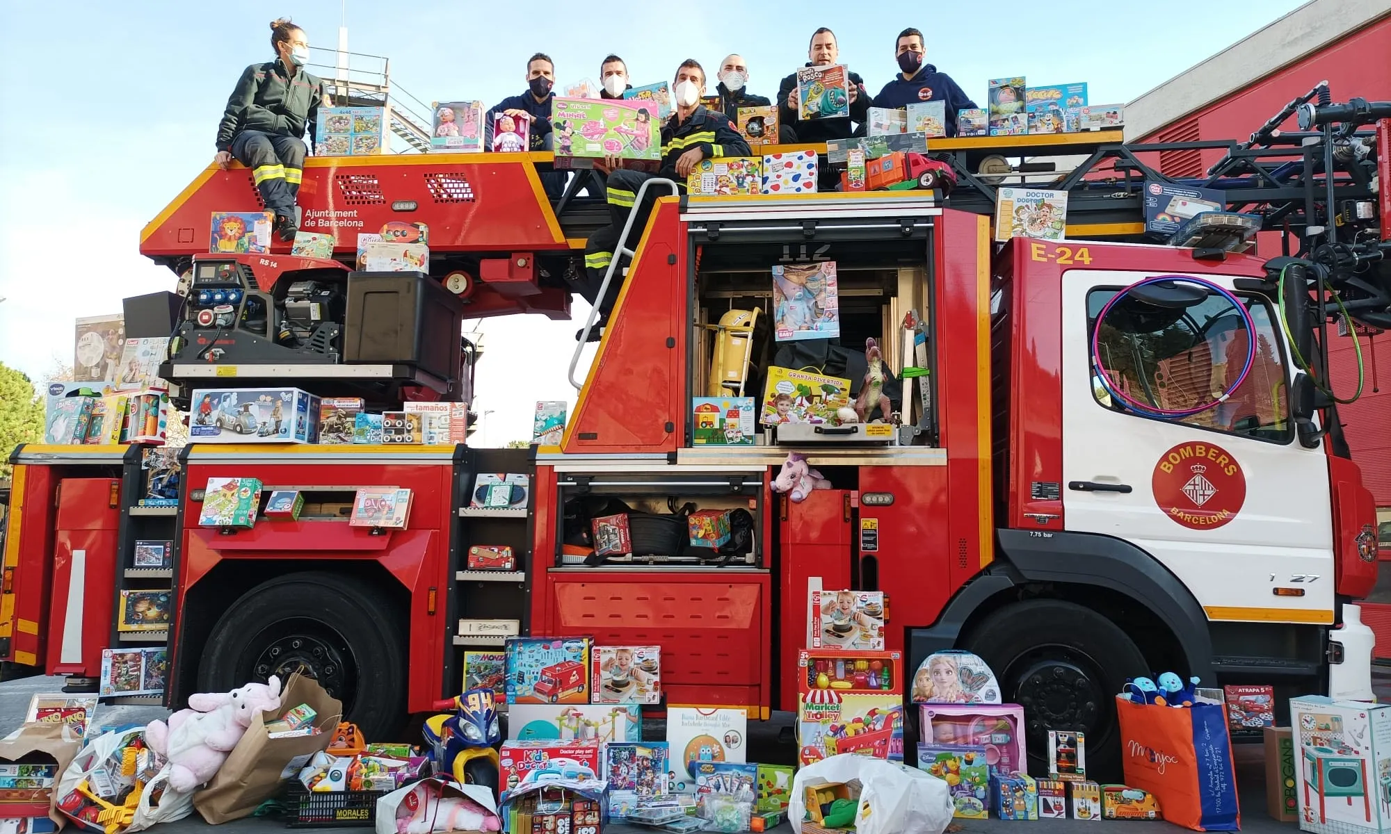 ombers Solidaris de Barcelona torna a activar, un any més, la seva recollida de joguines solidària