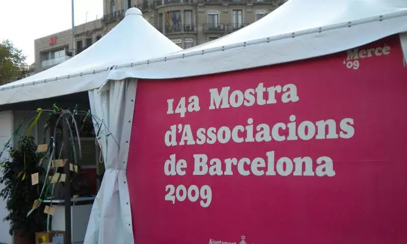 Carpa de presentació de la XIV Mostra d’Associacions de la Mercè