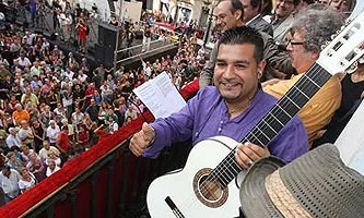 Antoni Sicus al pregó de les Festes Majors de la Vil.la de Gràcia