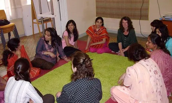 Dones participants del taller d'autoterapia