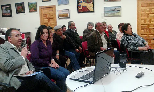 Videoconferència. Imatge de la galeria de Flickr de "ablaeninternet"