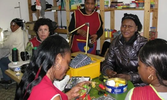 Inserció laboral dones immigrants