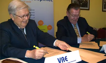 VAE i la Fundació PIMEC han signat un conveni de col·laboració 