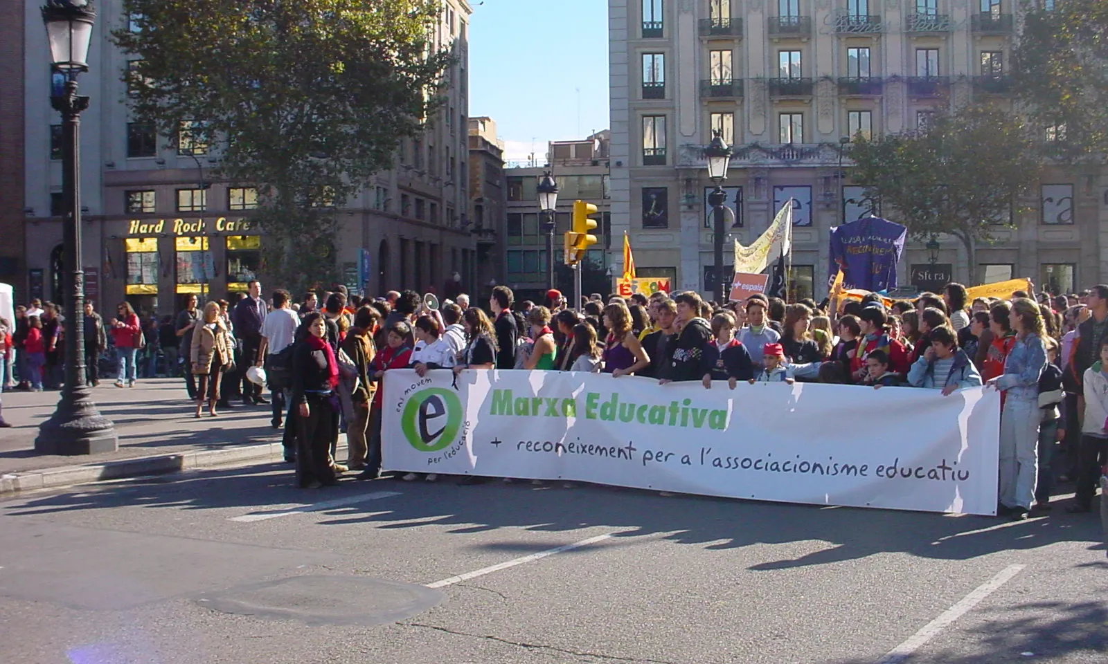 L'any 2006 una Marxa ja va reivindicar el treball de l'associacionisme educatiu