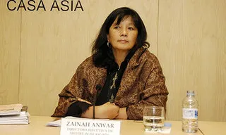 Representant de la ONG Sisters in Islam, guanyadora del Premi Casa Àsia 2011