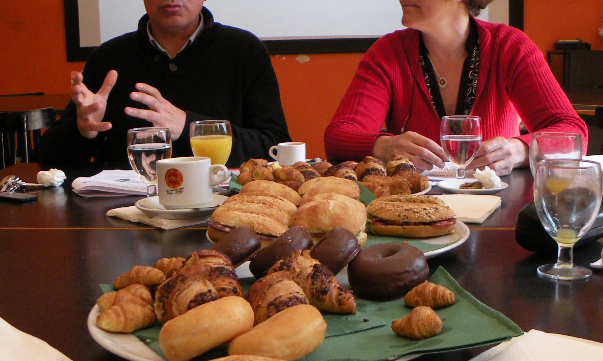 Esmorzar de Premsa als Lluïsos de Gràcia