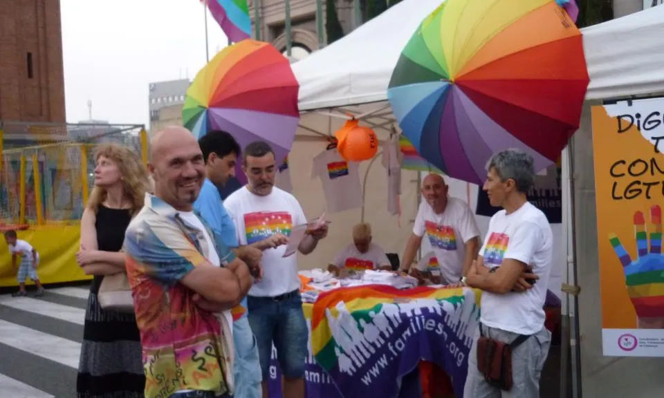Estand de l'Associació de Famílies LG