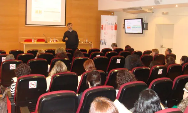Una de les sessions del primer cicle de formació en RSO
