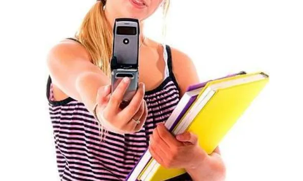 Portada de la guia sobre sexting d'INTECO i Pantallas Amigas