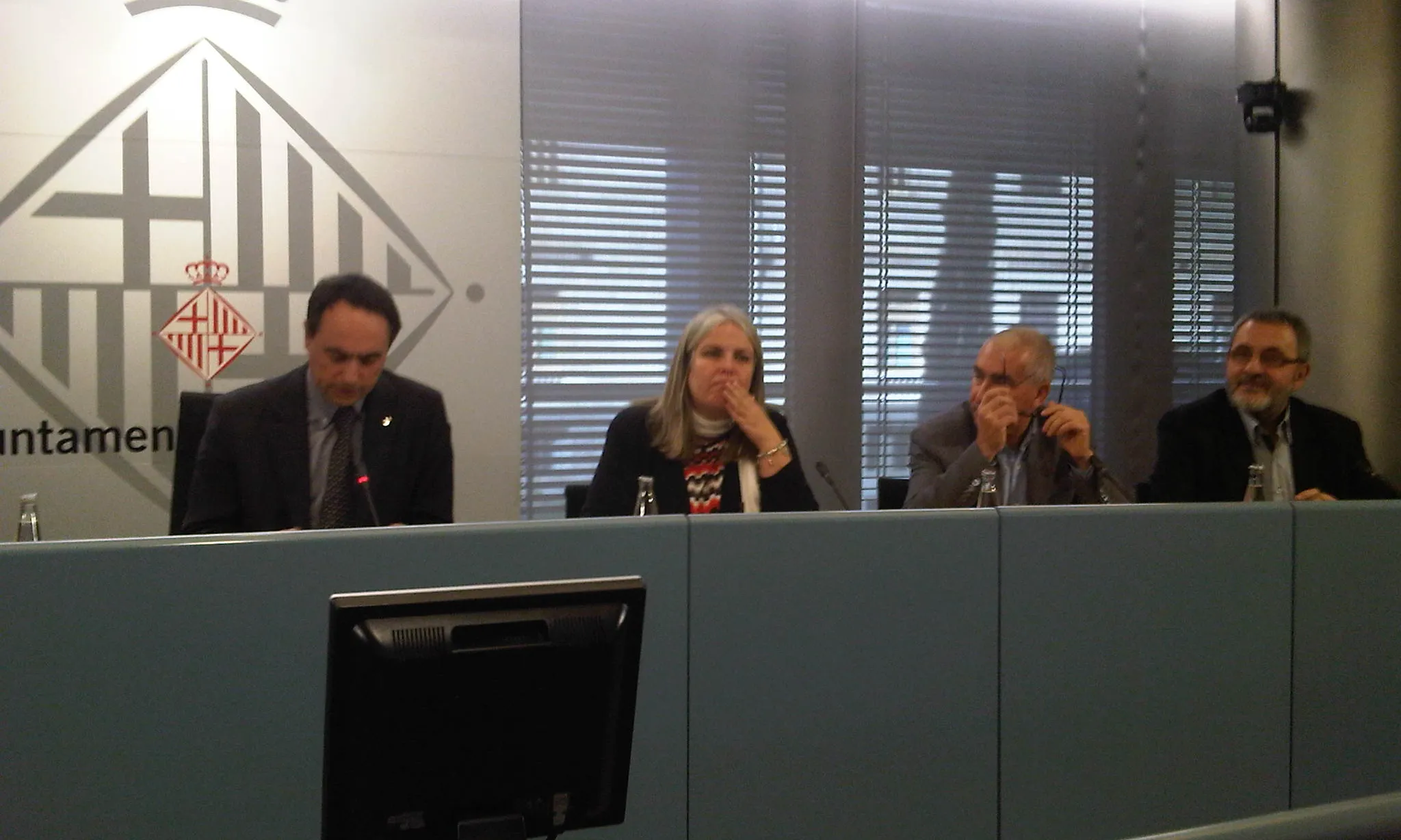 Roda de Premsa a l'Ajuntament de Barcelona