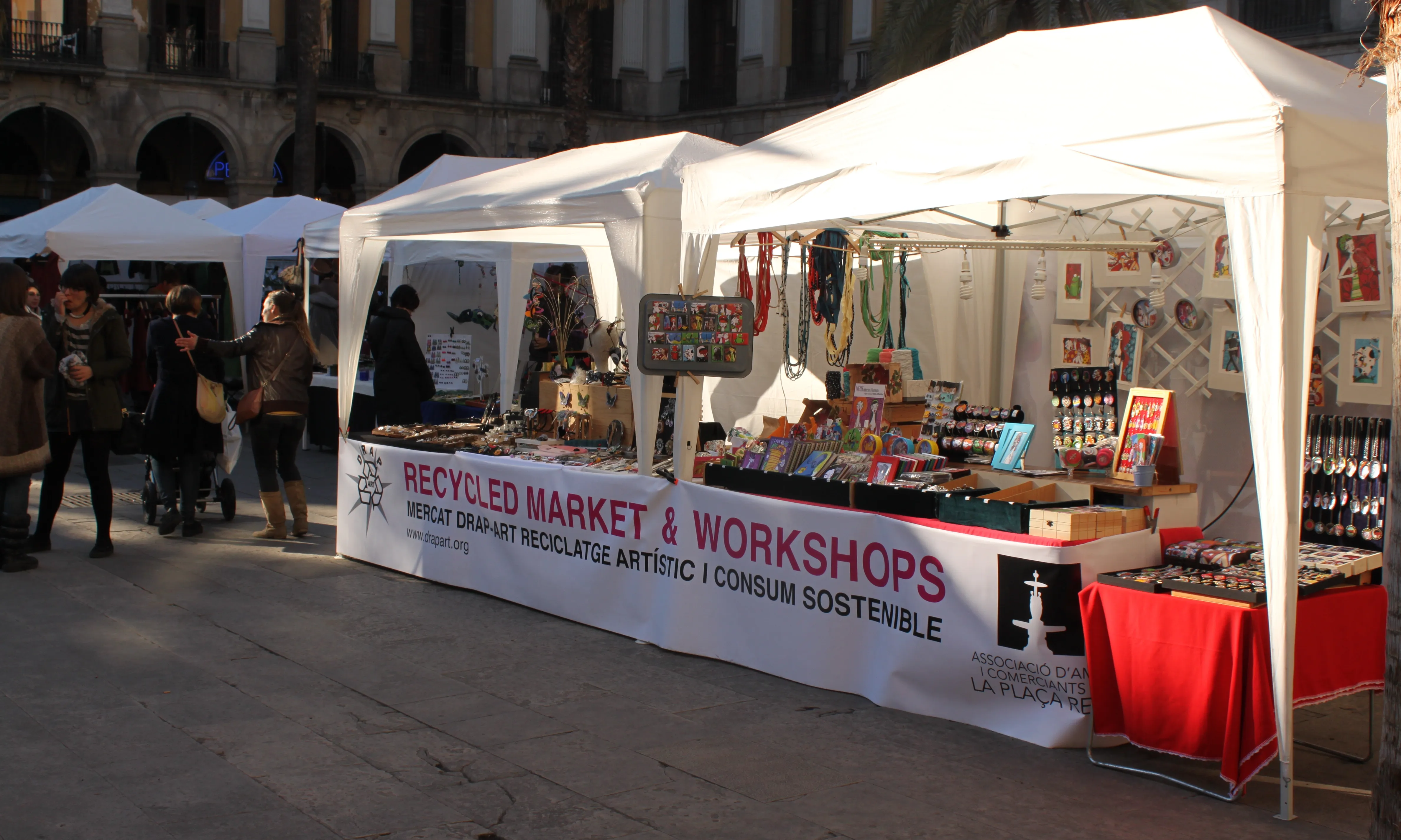 Imatge general del Mercat Drap-Art
