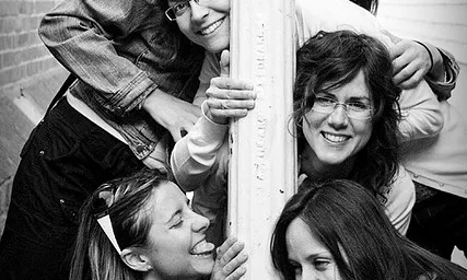 Grup d'amigues, autor: Ramón Cutanda