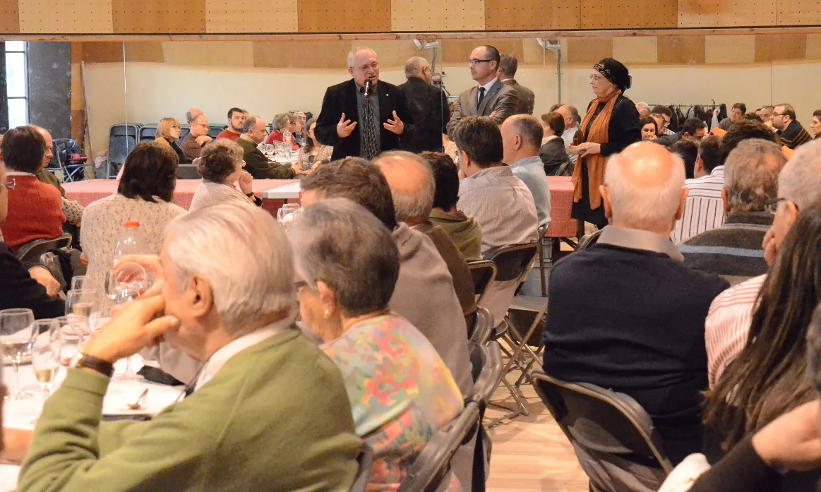Imatge dels parlaments al final del dinar d'entitats de la FAC