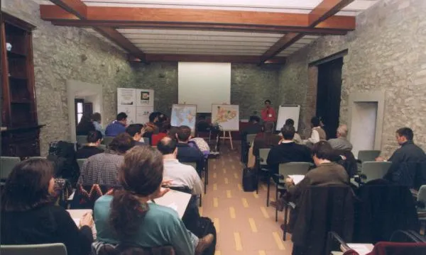 Seminari Internacional de Custòdia del Territori al Castell de Montesquiu, 2000 