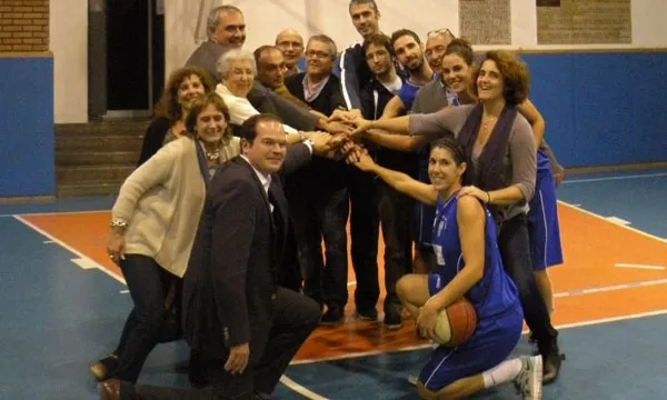 Lluïsos de Gràcia i l'acidH van signar el 2012 un conveni de col·laboració