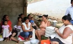 Ajuts a projectes de cooperació al desenvolupament i solidaritat per entitats a la comarca d’Osona Ajuts a projectes de cooperació al desenvolupament i solidaritat per entitats a