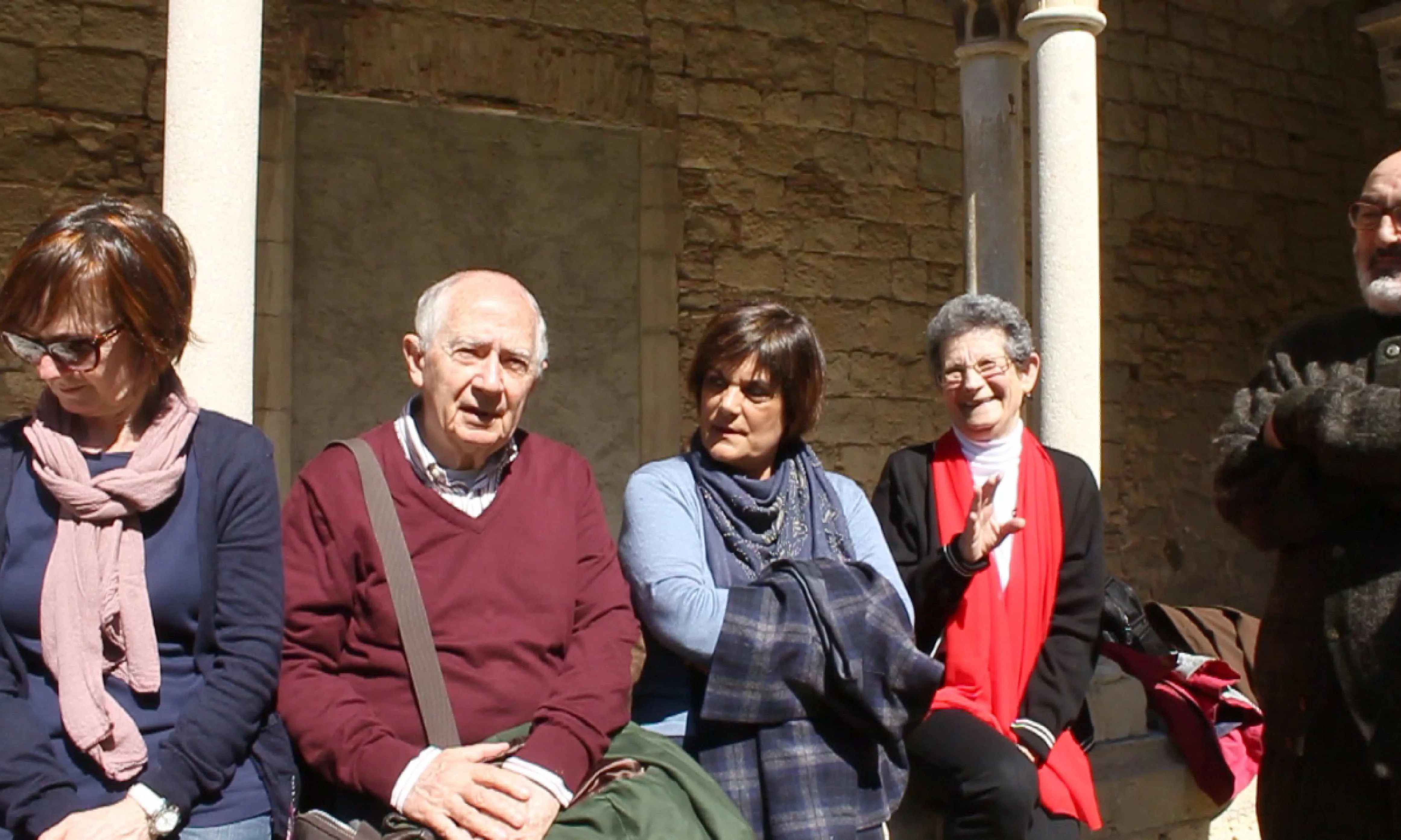 Alumnes del professor Nolla al clàustre de la facultat de lletres (UdG)