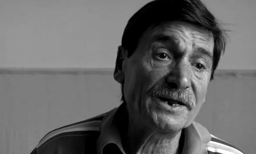 Fotograma del documental "Piso compartido"