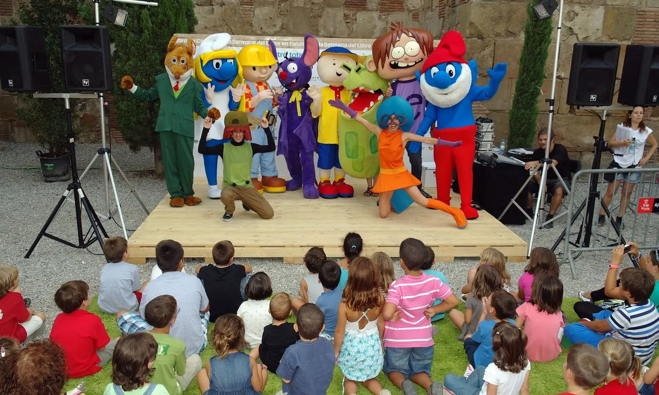 Espectacle familiar durant la Setmana del Llibre en Català el 2012