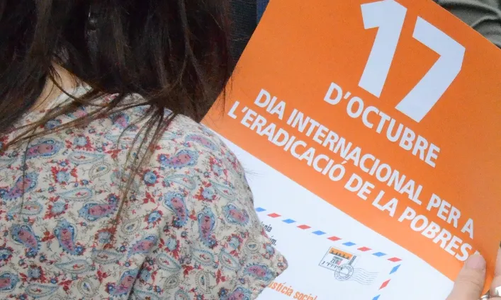 El Manifest contra la pobresa s'ha presentat el 17 d'octubre a Barcelona