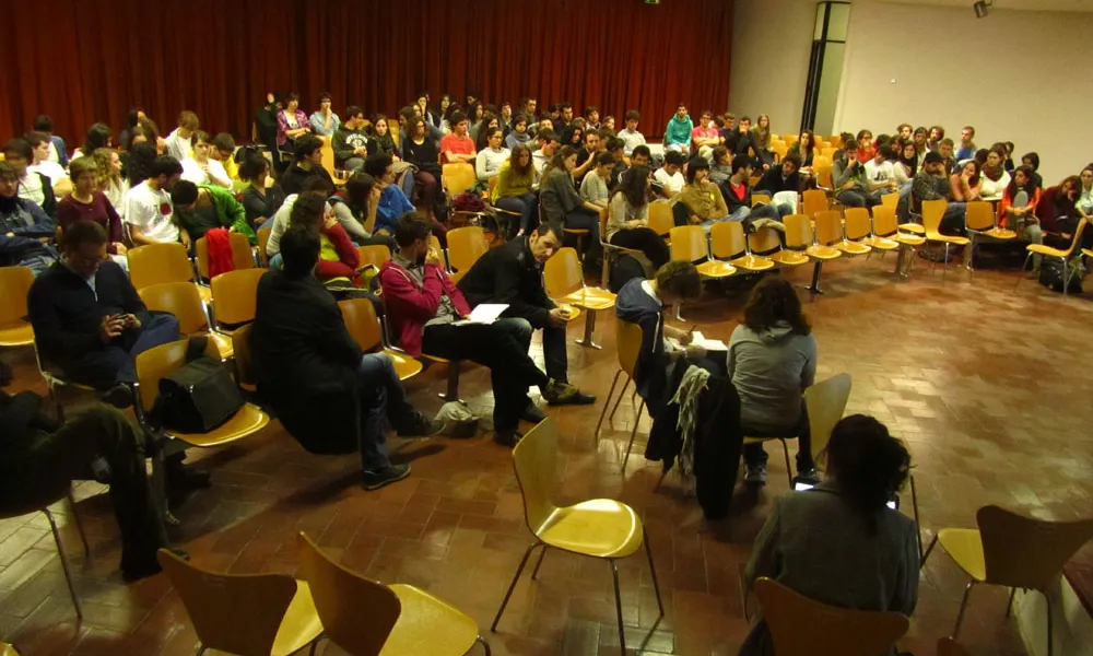 Assemblea ETSABenLLUITA abril 2013 (Font: ETSABenLLUITA)