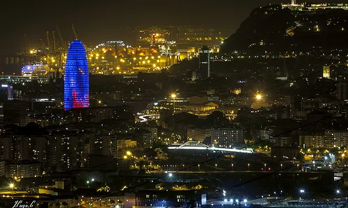 Barcelona at night. Imatge de Jordi Payà