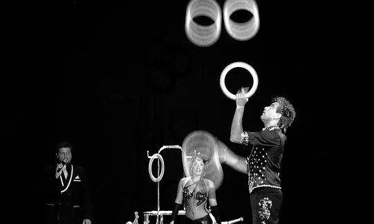 Malabarista en un espectacle de circ