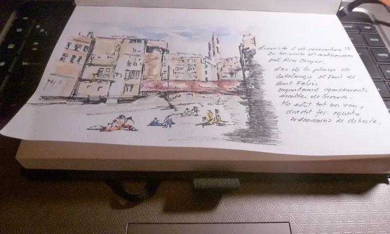 Dibuix de la Baixada d'Andròmines per l'Onyar. Imatge: Girona Urban Sketchers