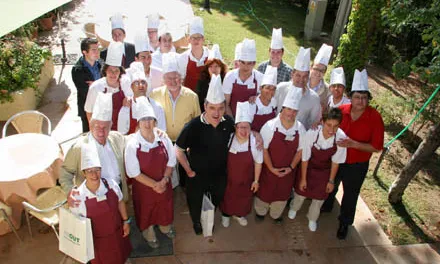 Treballadors de l'InOut Hostel. Font: gastronomiaalternativa.com