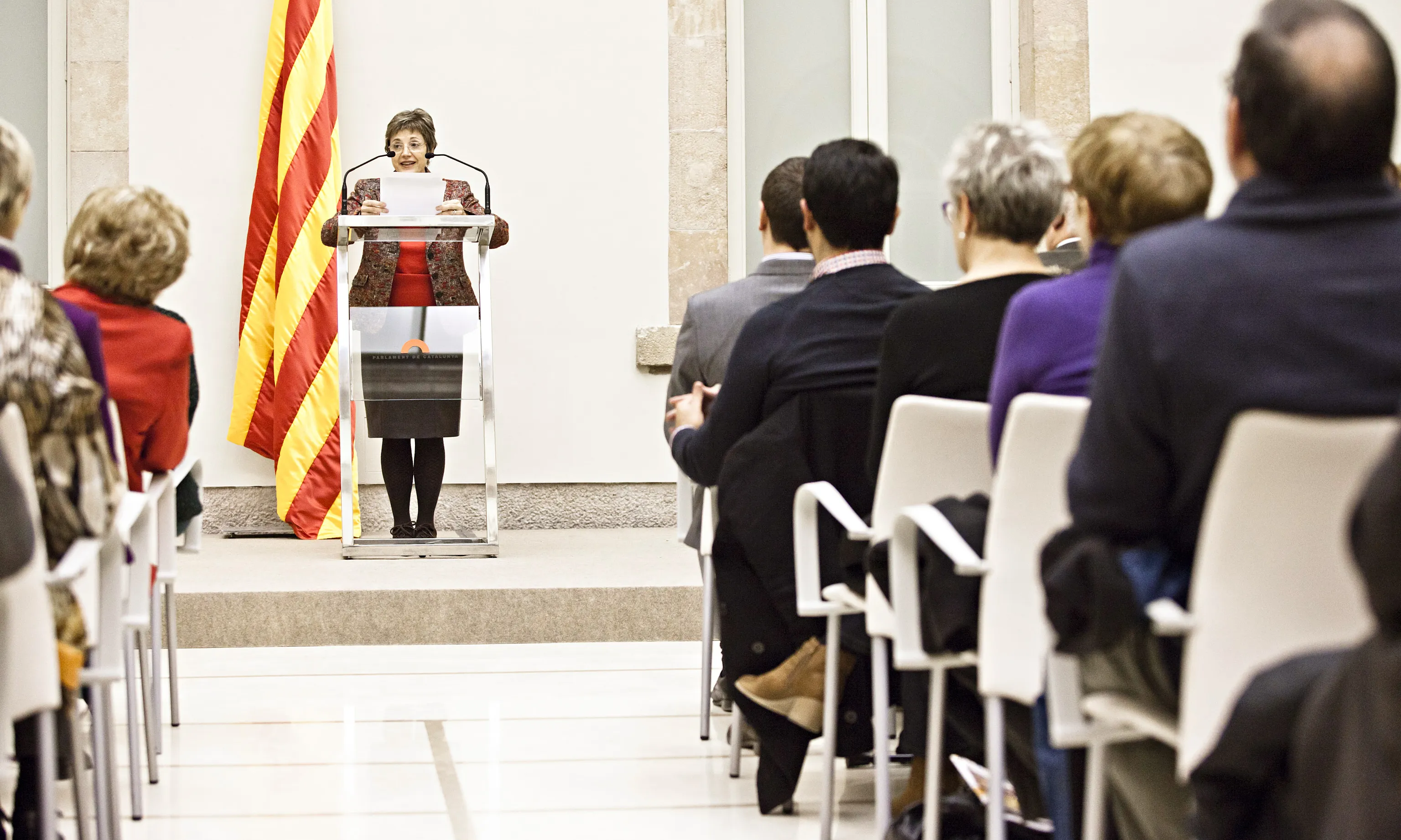 Francina Alsina fent un discurs després del lliurament 