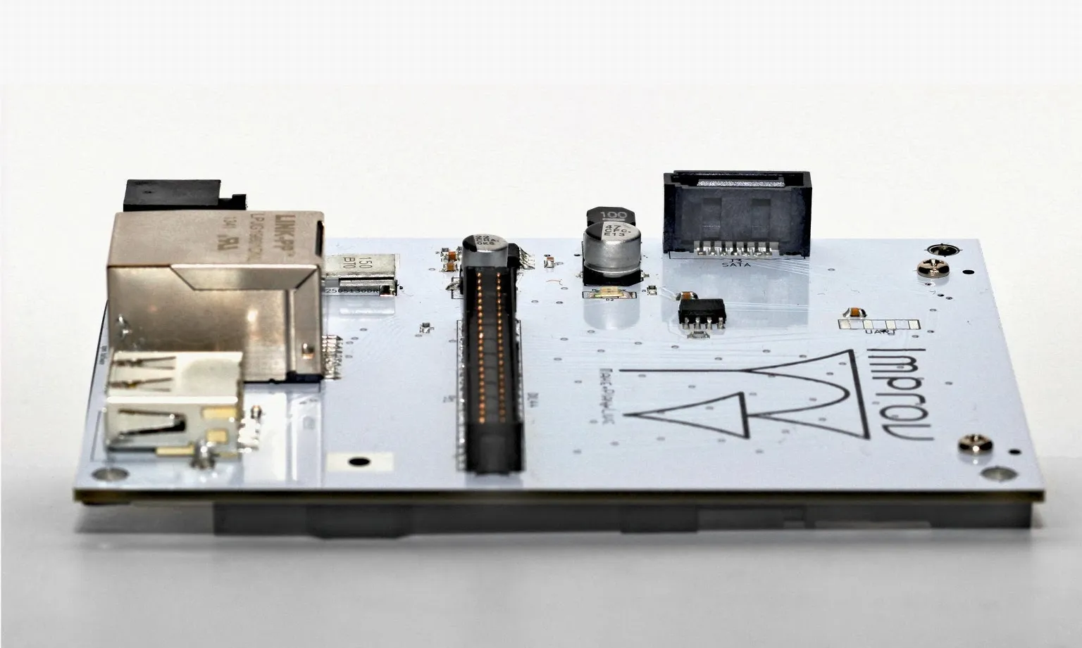 Improv, un ordinador modular de maquinari lliure