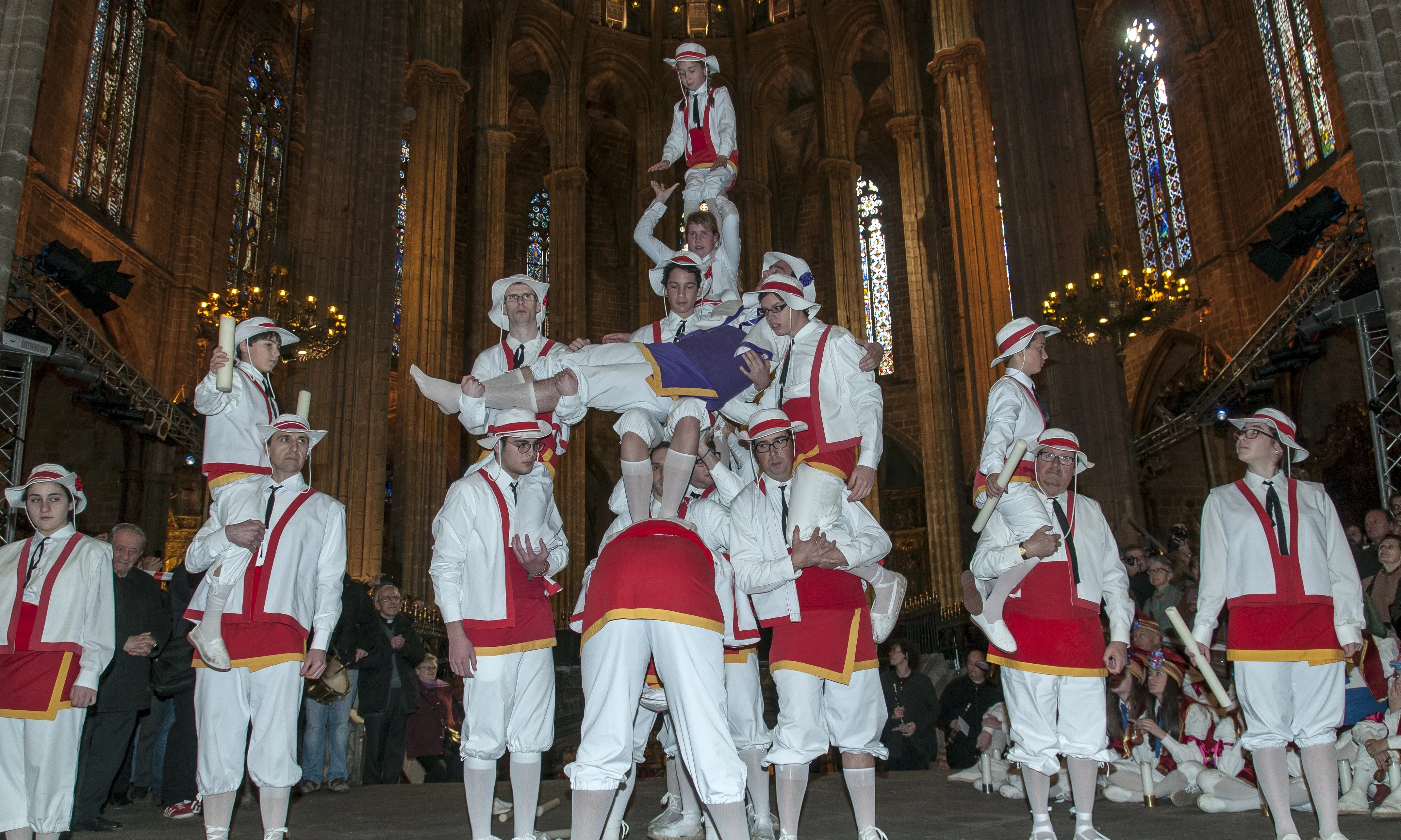 La moixiganga de Vilafranca va apadrinar la de Barcelona en la seva estrena