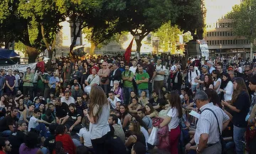 Assemblea a Plaça Catalunya 15M (Font: flickr.com)