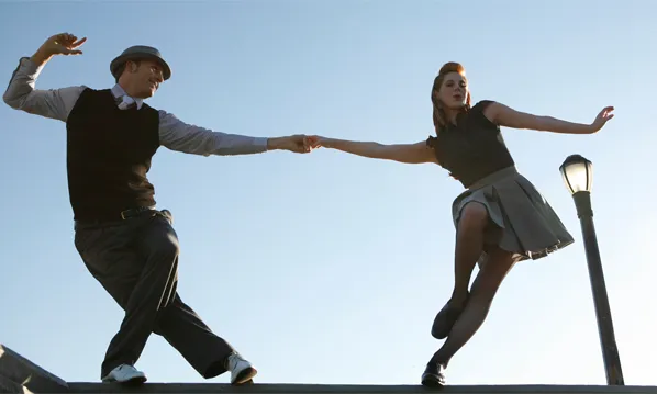 TerrassaHoppers organitza cursos, tallers i balls socials de swing a Terrassa