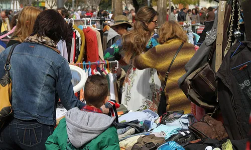 Mercat de segona mà de Vilanova i la Geltrú 2013 (Font: flickr.com)
