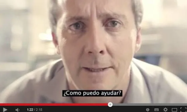 Arthur Fleischmann, pare de la Carly, al vídeo 