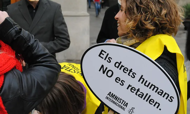 Els drets humans no es retallen. Mobilització d'AIC. Font: Flickr d'AIC 