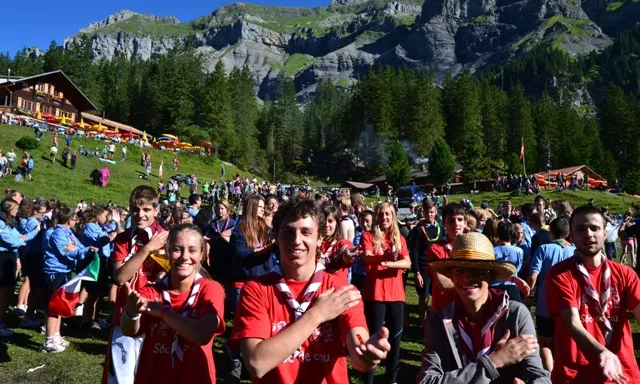 Joves de l'AEiG MontsantCim en un campament internacional a Kandersteg.
