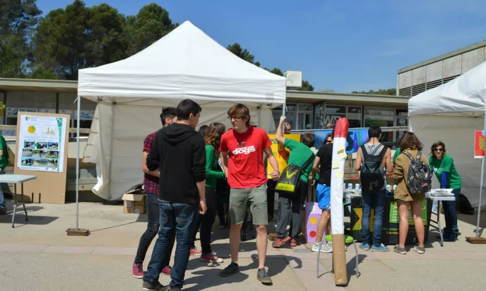 Activitats conjuntes a la Plaça Cívica organitzades per la Setmana Saludable