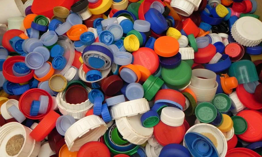 La recollida de taps es destinarà a l'Associació ASDENT