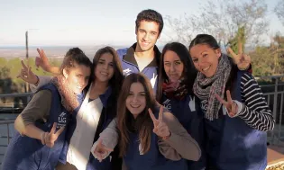 Grup de voluntàries i voluntari de la UdG (Font: Oficina Cooperació UdG)
