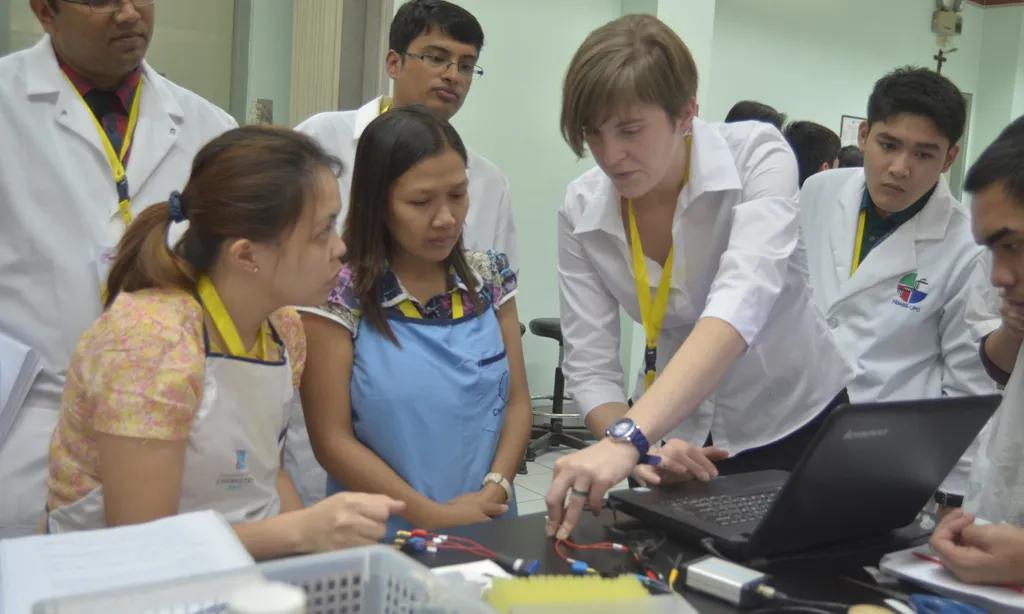 Bant School a Filipines (Font: FAS)