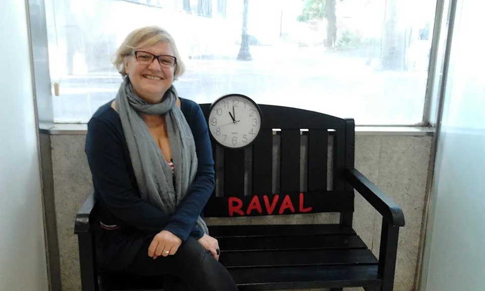 Rosa, una de les voluntàries del Banc del Temps del Raval. Imatge: Facebook del Banc.