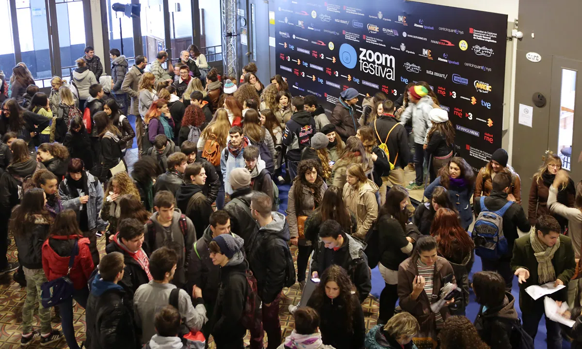 El vestíbul de l'Ateneu Igualadí, 11a edició del festival. Imatge Zoom Festival