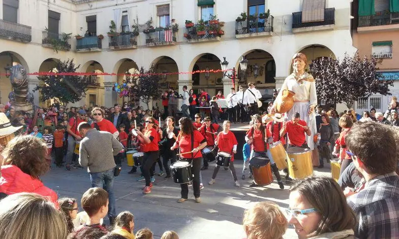 La colla de tabalers de l'AMPA de l'Escola El Sagrer. Font: Twitter de l'Escola El Sagrer 