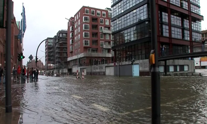 Una moderna ciutat alemanya inundada (imatge:miniatur-wunderland.de)