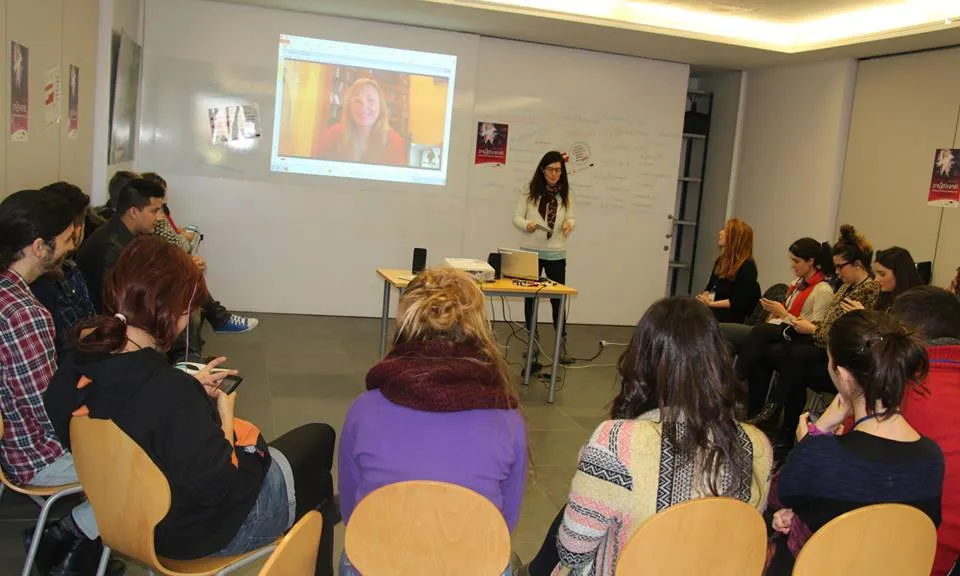 Xerrada de Maria Oliver i Maria Prat a la trobada Creactivando de la RedCreactiva