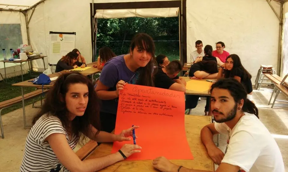 Camp de treball de l'edició 2014 de Jo_Ven! DiSueña y Construye tu Comunidad