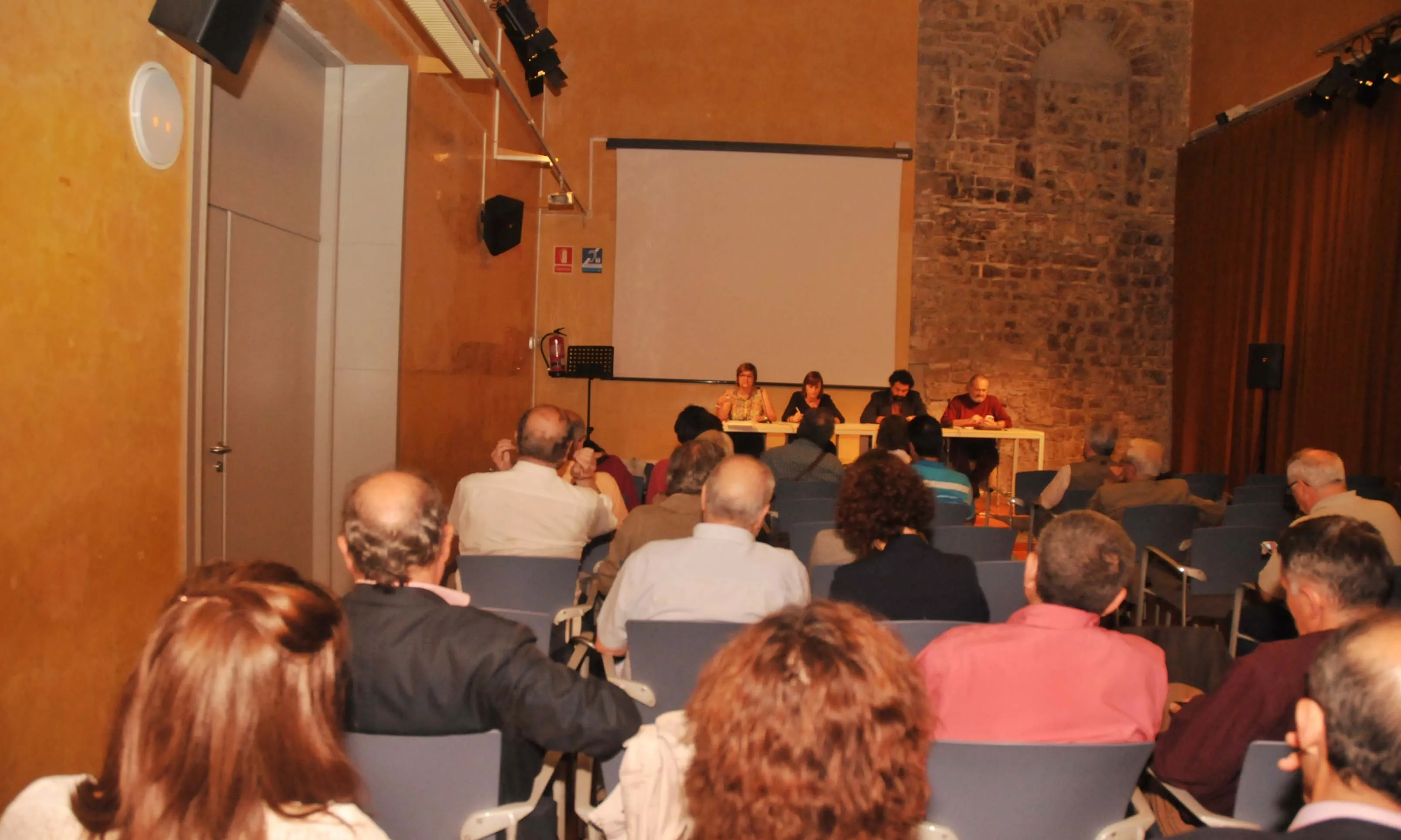 Imatge presentació del llibre El valor del dinero. Font: Fiare Banca Ètica