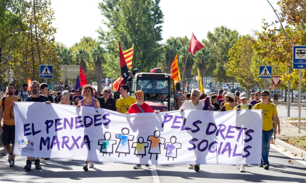 Marxa Pels Drets Socials al Penedès. Font: www.xarxapenedes.cat